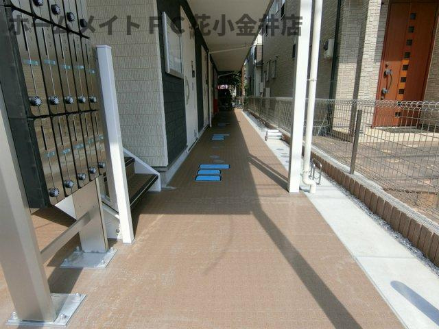 【ロビー】 | リブリ・小川西町 | ゆとりのあるエントランスです