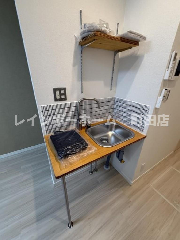 ラトゥール橋本 ※初期費用分割後払いサービス利用可能物件のキッチン