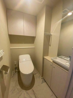 【トイレ】 | ザ・パークハビオ中野富士見町ガーデン | タンクレストイレ！