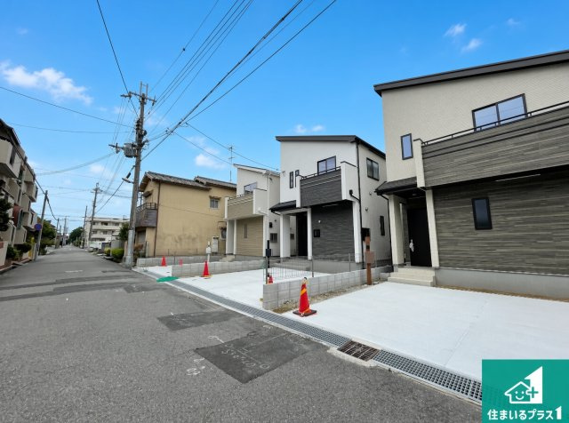 尼崎市東園田町　新築一戸建ての外観|安心の10年保証！外観を美しく保ち、雨水で汚れを落とします！気になることがありましたら、お気軽にお問い合わせください！