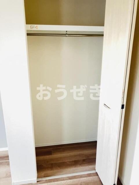 Ｔ　ａｎｎｅｘ　（ティーアネックス）の収納