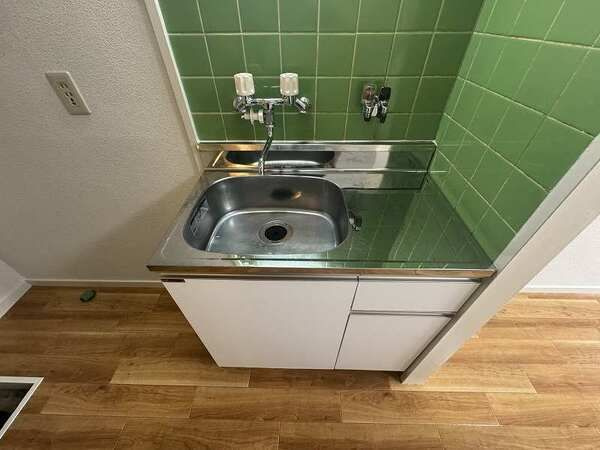 キャピタル北綾瀬Ａのキッチン