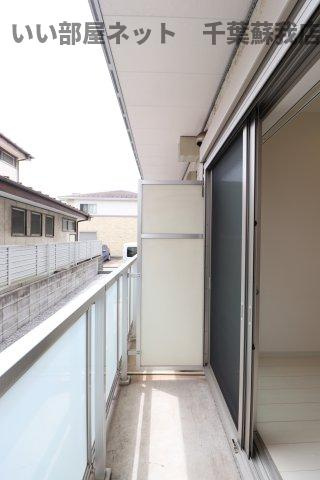 リブリ・Espoir弐番館のバルコニー|お洗濯にも便利なバルコニー付き