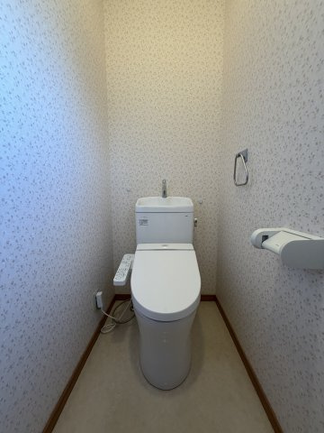 菊池郡菊陽町大字原水のアパートのトイレ
