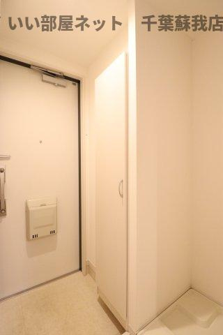 リブリ・Espoir弐番館の玄関|シューズボックス