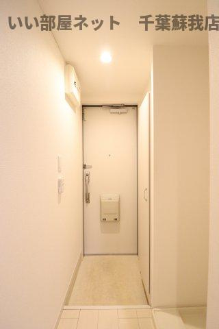 リブリ・Espoir弐番館の玄関|収納もある玄関です