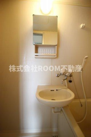 クレストコート　Aの独立洗面台|独立洗面台、朝の身支度には欠かせません