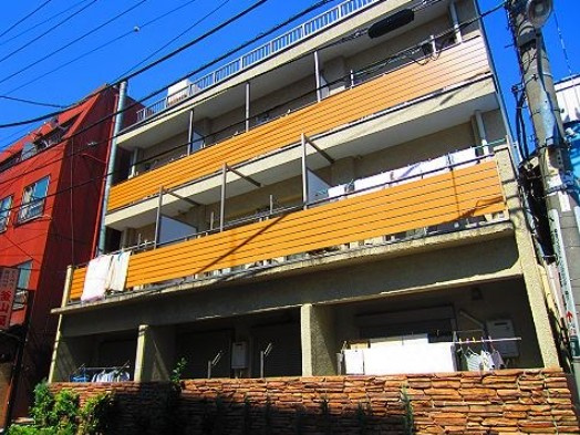 荒川区東日暮里３丁目の賃貸マンションの外観