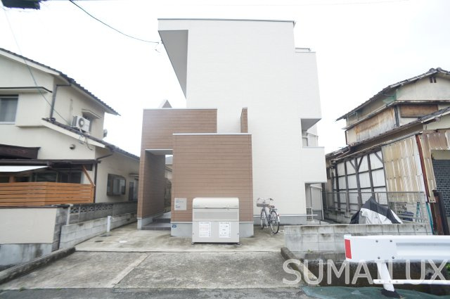 熊本市西区島崎２丁目のアパート
