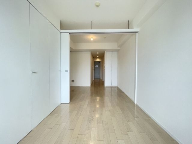 レジディア新御徒町の洋室