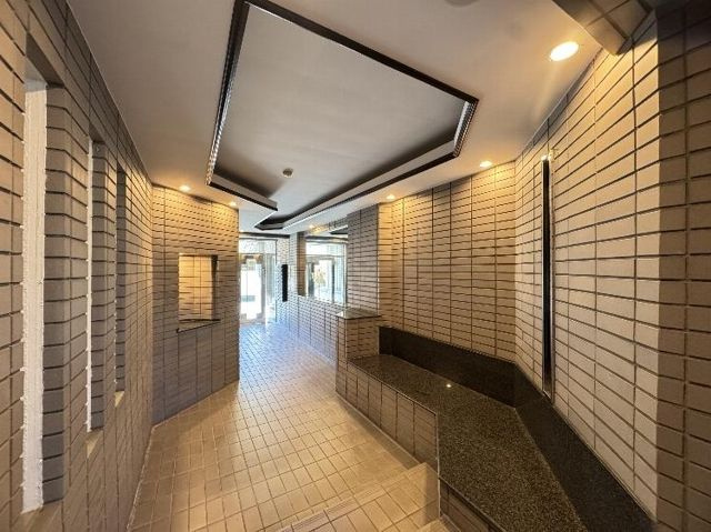ローズガーデンＡ３２番館(A-032)のロビー