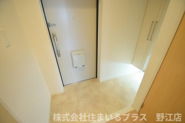 ヴァンヴェール森の宮の玄関