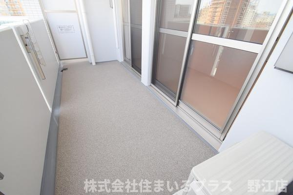 ヴァンヴェール森の宮のバルコニー