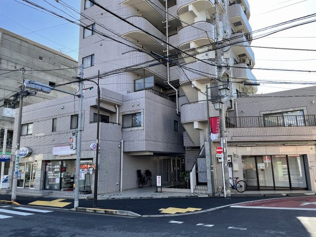 シティハイツ新大塚の外観
