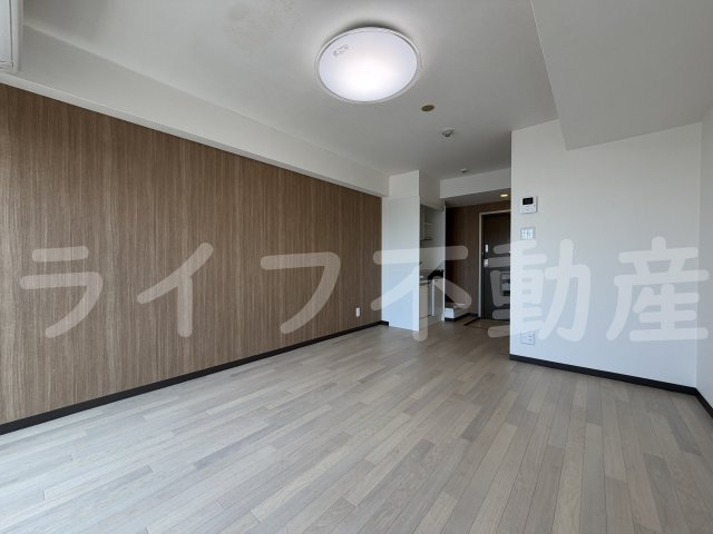 ライラック小阪の居間・リビング