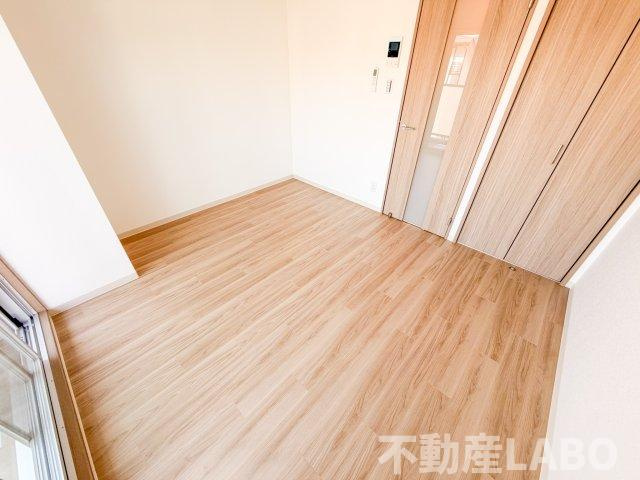 千葉・住吉の洋室