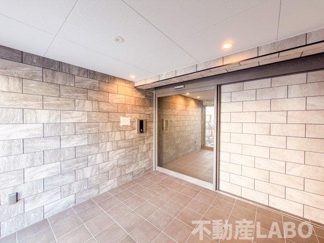 千葉・住吉のエントランス