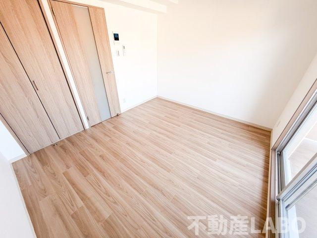 千葉・住吉の内装