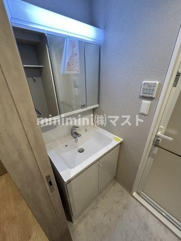 スプランディッド福島WESTの洗面所