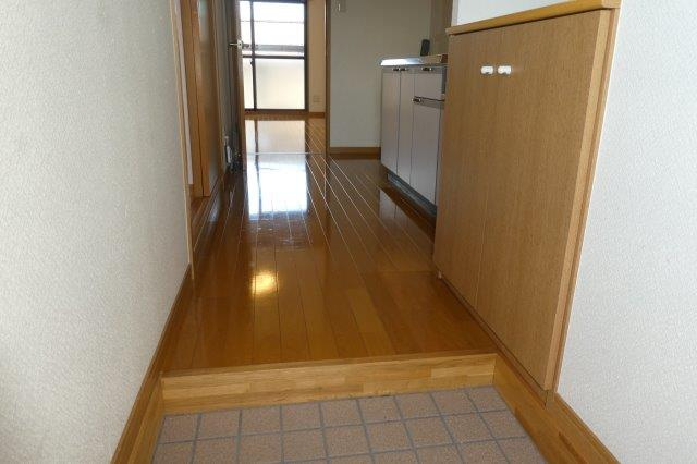 マチェールの玄関