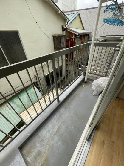 【バルコニー】
