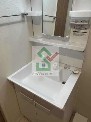 ハウオリコートの独立洗面台