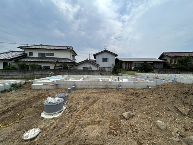新築　伊勢崎市豊城町第２　クレイドルガーデン　5号棟の外観|現地写真　2026年9月完成予定！類似物件のご内覧等、お気軽にお問合せください♪　							

　