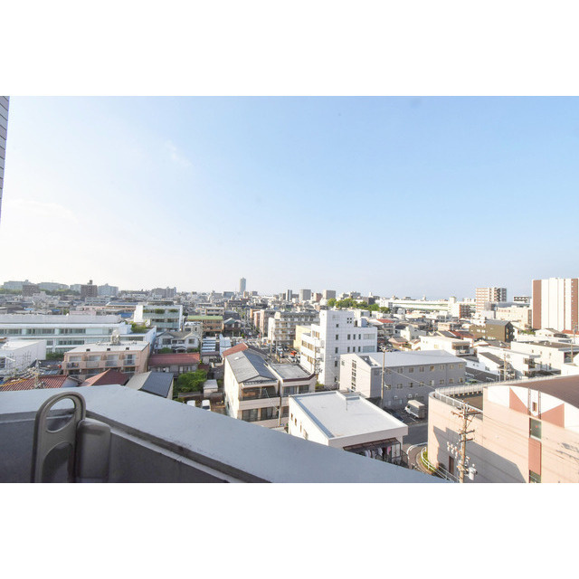 Gramercy Shiromi-doriの展望