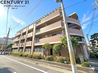 オートロック付きで外部からの出入りがなく安心です