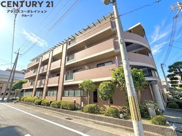 オートロック付きで外部からの出入りがなく安心です