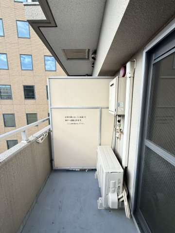 ドゥエリング桜川のバルコニー