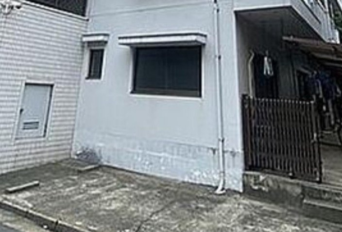足立区綾瀬１丁目の賃貸マンションの駐車場