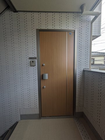 ストリーム鴨居の玄関