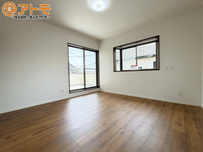 【寝室】 | 富士市伝法　中古戸建て　全1棟