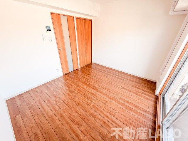 千葉・住吉の内装