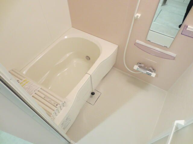 ＭＡＩＳＯＮ　ＰＲＥＮＤＲＥ　Ａ棟の浴室