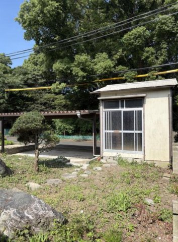 半田市鴉根町３丁目　中古戸建の庭