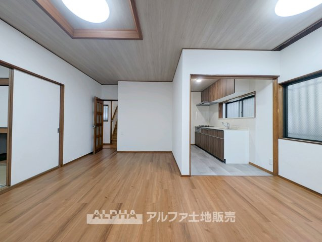 中古戸建て　八王子市暁町2丁目の居間・リビング|【Living Story】◆暮らしが続いていく場所◆
ここで過ごす日々が、少しずつ思い出になっていく。そんな時間を育てていく住まい。
