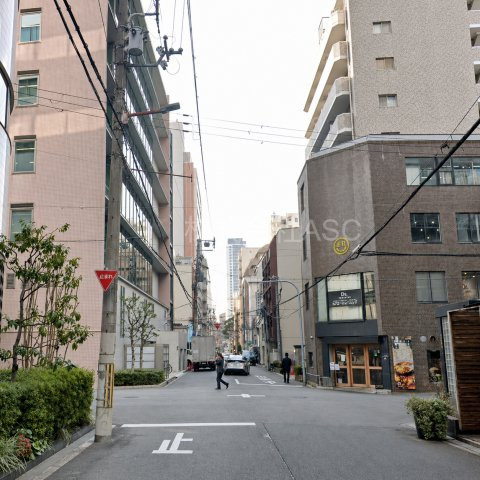 ノース四ツ橋ビルの周辺