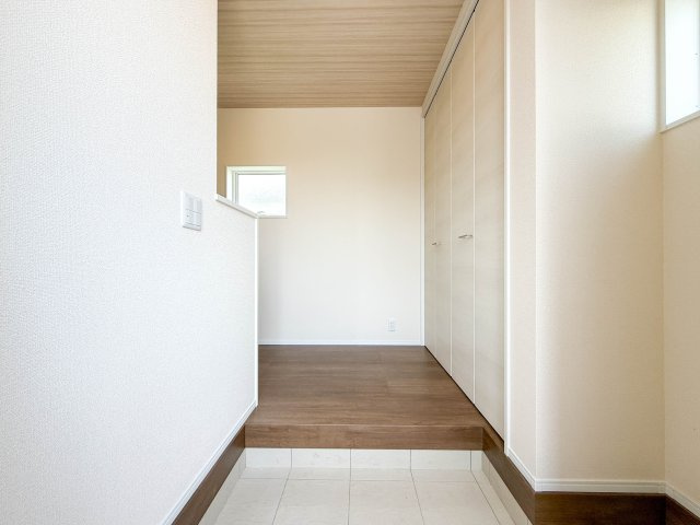 佐賀市巨勢町-第五の玄関|■■1号棟／玄関■■