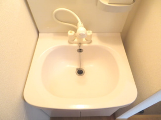 【洗面所】 | セピアコート仙川 | 別部屋同タイプのお写真から物件の雰囲気をご参考くださいませ。
