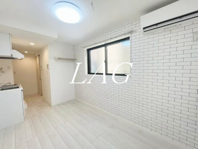 【居間・リビング】 | Ｇｌａｎｚ柳原 | 洋室のお部屋です。
