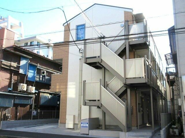フルリール鶴見の外観