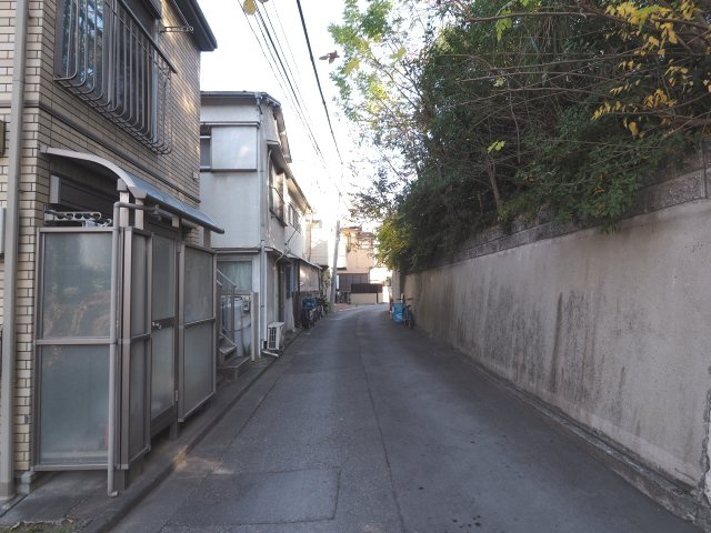 丸澤ガレージ赤羽台
