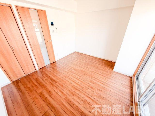 千葉・住吉の内装