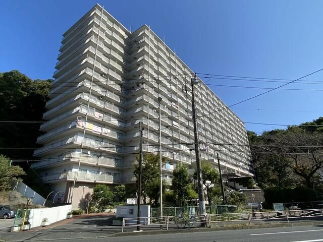 クリオ湘南追浜サニークレストの外観