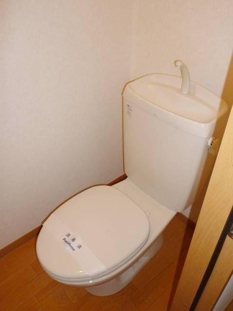 ソレイユ東山のトイレ