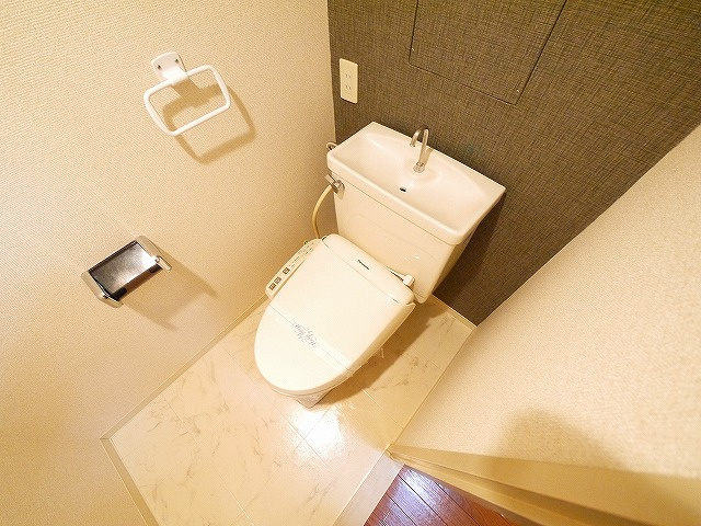アーバンハイム郡山のトイレ|コンパクトで使いやすいトイレです