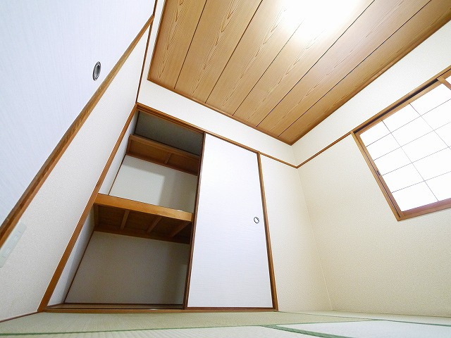アーバンハイム郡山の収納|ちょっとした収納スペースも充実しています