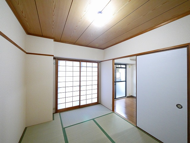 アーバンハイム郡山の和室|ゆったりとくつろげる和室です